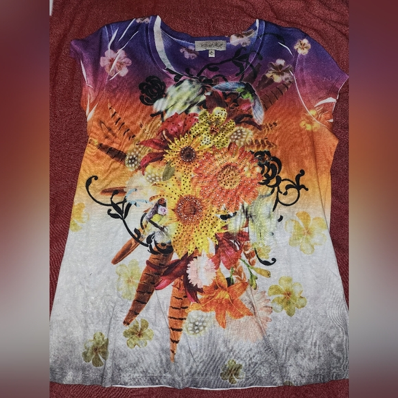 Closet Tops - Colorful Floral Graphic T-Shirt